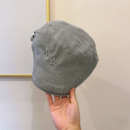 Flat Cap Studded Star