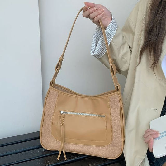 Wholesale Sample Panel Bag Zip Faux Leather Shoulder