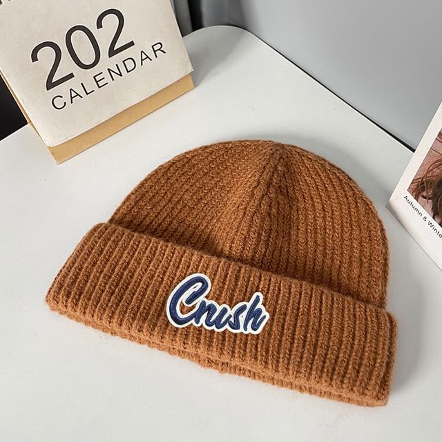 Applique Beanie Lettering Knit