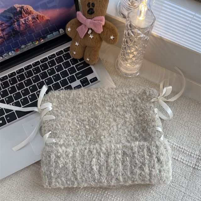 Beanie Knit Lace Up