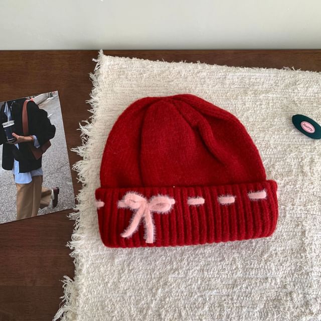 Knit Beanie Bow