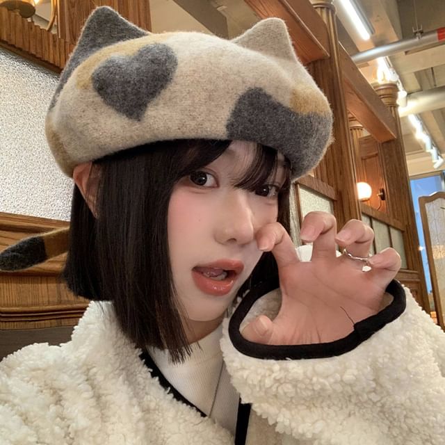 Beret Patterned Cat Ear