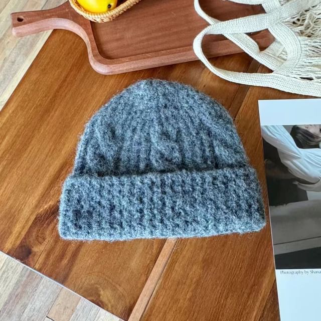 Beanie Knit Cable Plain