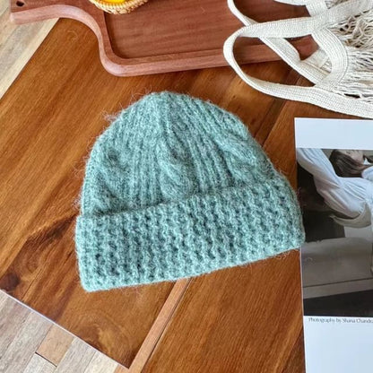 Beanie Knit Cable Plain