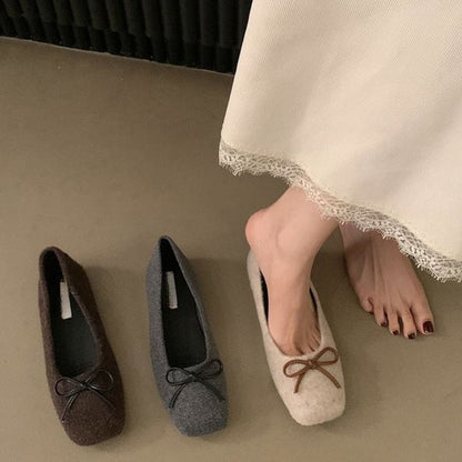 Sample Square Toe Bow Accent Flats