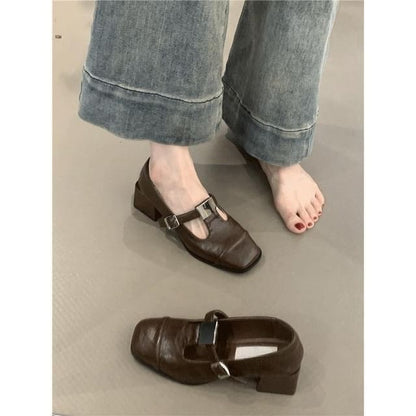 Sample Chunky Heel Square Toe T-Strap Plain Faux Leather Mary Jane Pumps