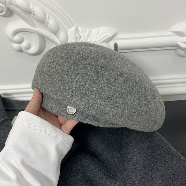 Hat Wool Beret Disc Metal
