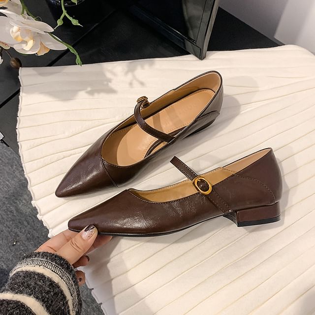 Jane Plain Toe Mary Pumps Faux Buckled Low Leather Pointed Heel