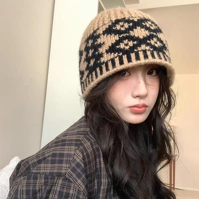 Diamond Jacquard Beanie Knit