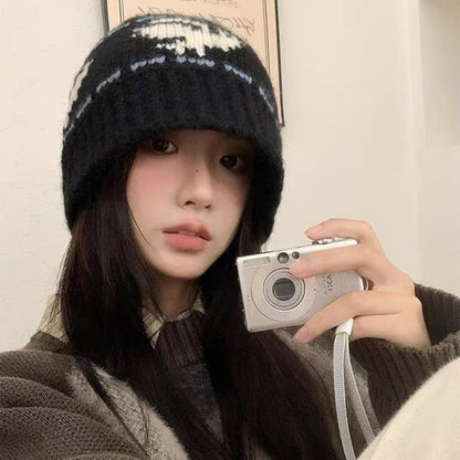 Patterned Knit Cloche Hat