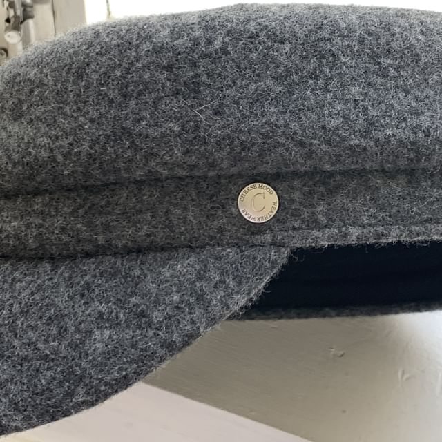 Buttoned Cap Newsboy