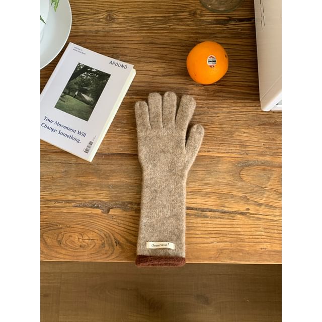 Gloves Applique Knit Trim Contrast