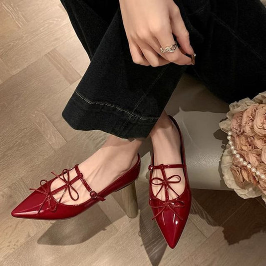 Mary Pointed Jane Flats Bow