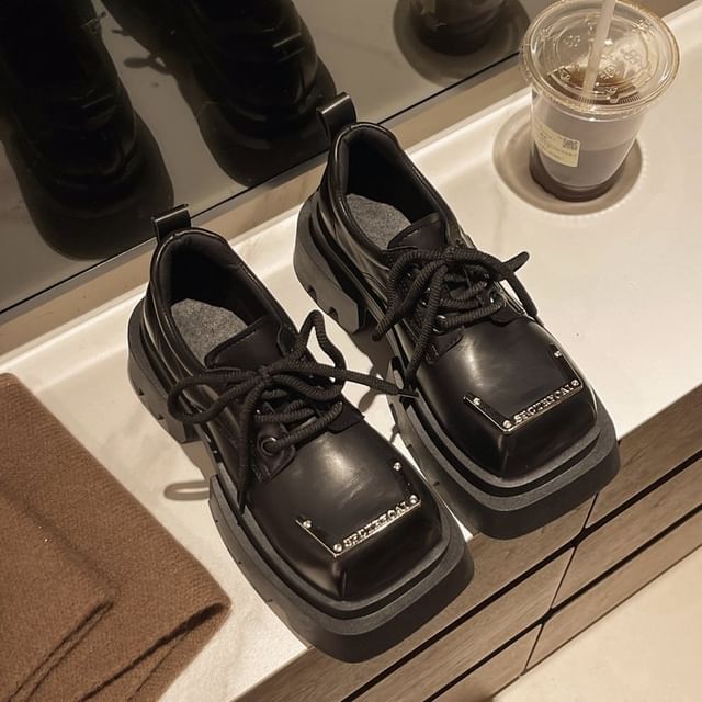 Lace-Up Platform Metal Shoes Square Accent Toe Faux Leather
