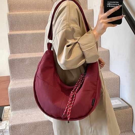 Sample Plain Shoulder Bag