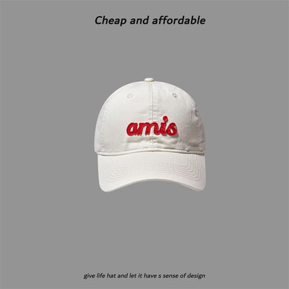 Cap Embroidered Letter