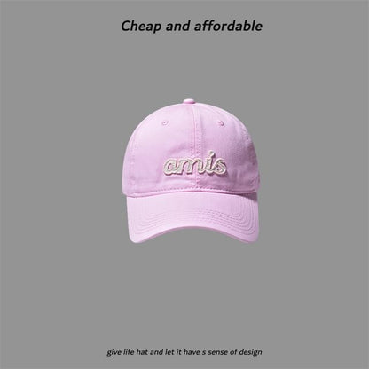 Cap Embroidered Letter