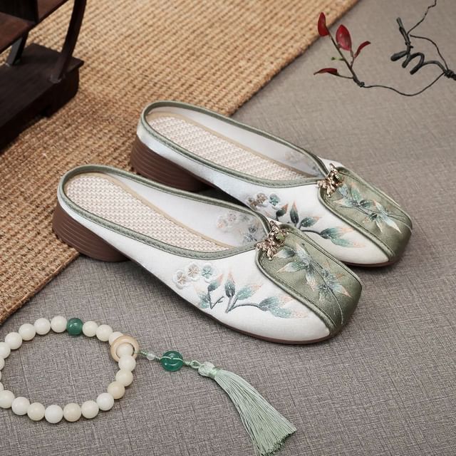 Embroidered Floral Panel Mules