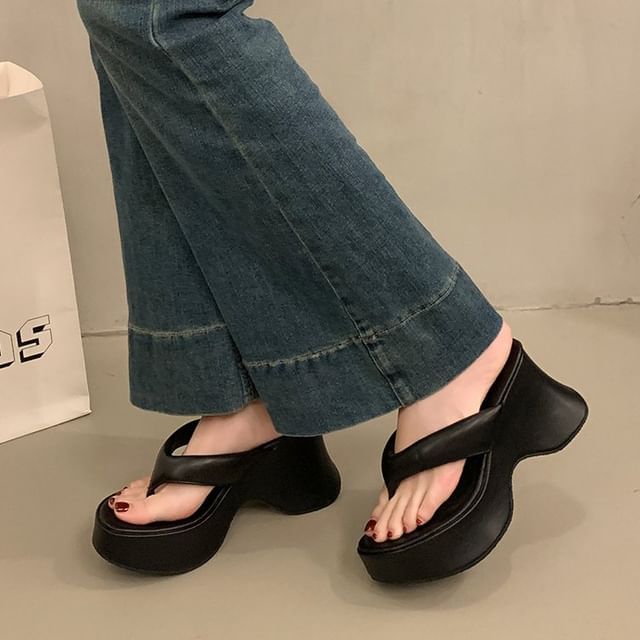 Flip Heel Flops Platform Wedge
