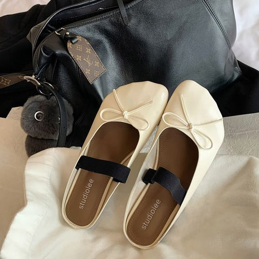 Sample Faux Leather Plain Bow Ballet Flats
