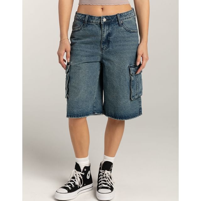 Low Waist Washed Pocket Wide-Leg Denim Shorts