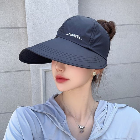 Lettering Embroidered Visor Cap