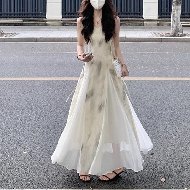 Dress Print Strap A-Line Midi Spaghetti