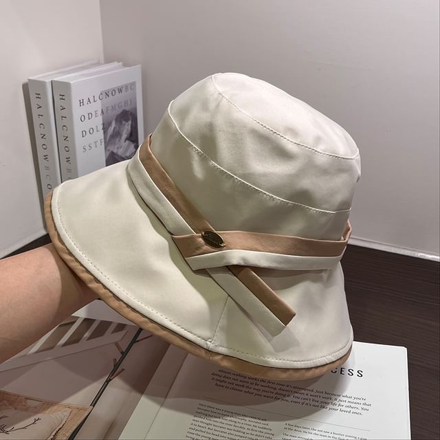Sample Two Tone Bucket Hat
