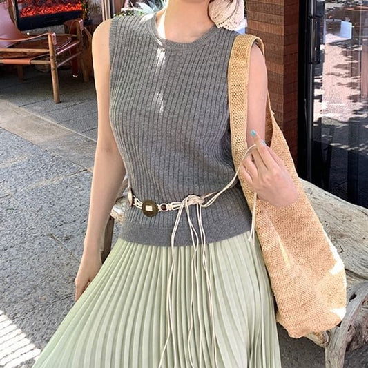 Wholesale Sample Sleeveless Crew Neck Plain Ribbed Knit Top