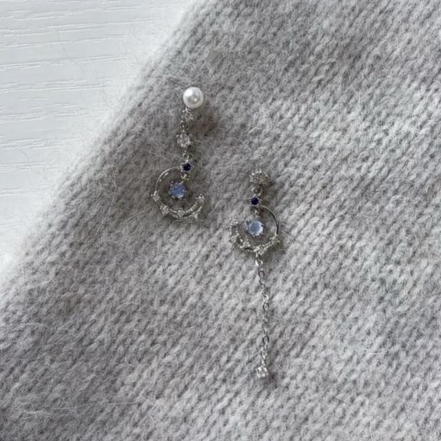 Clip Earring Pearl Asymmetrical Rhinestone Drop / On Faux
