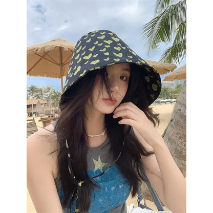 Bonnet Heart Hat