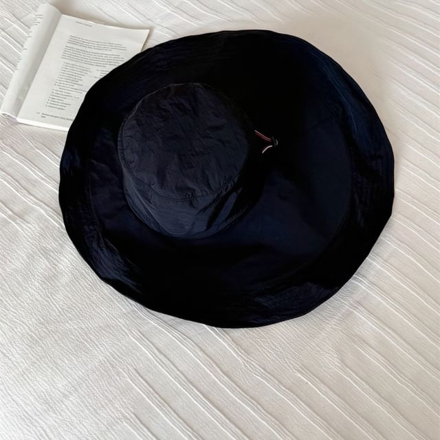 Plain Hiking Ruffle Hat Bucket