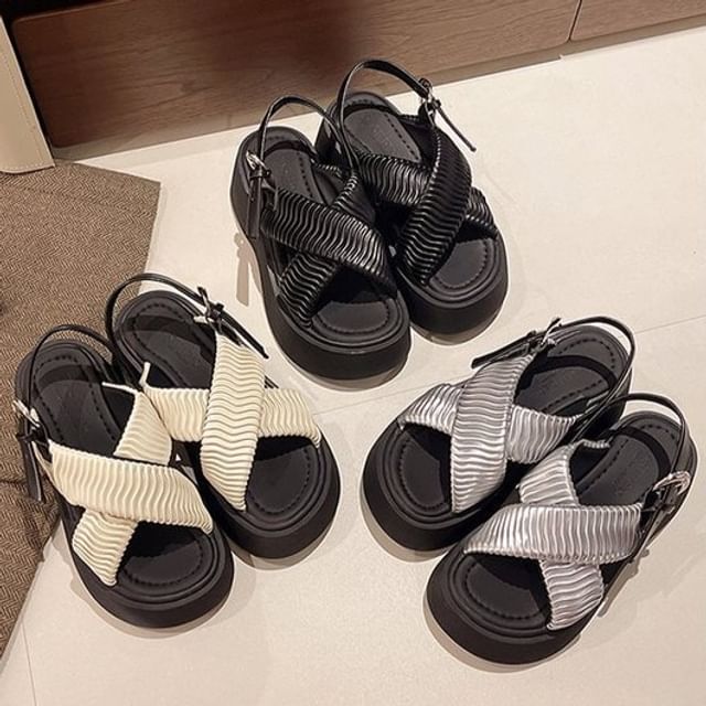 Platform Criss Sandals Cross