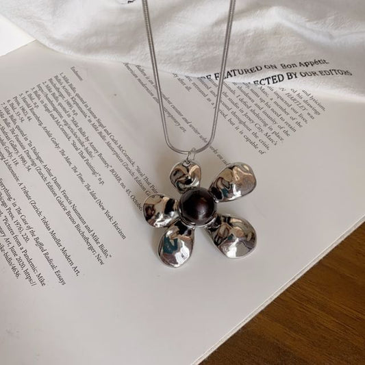 Statement Snake Flower Pendant Necklace Chain