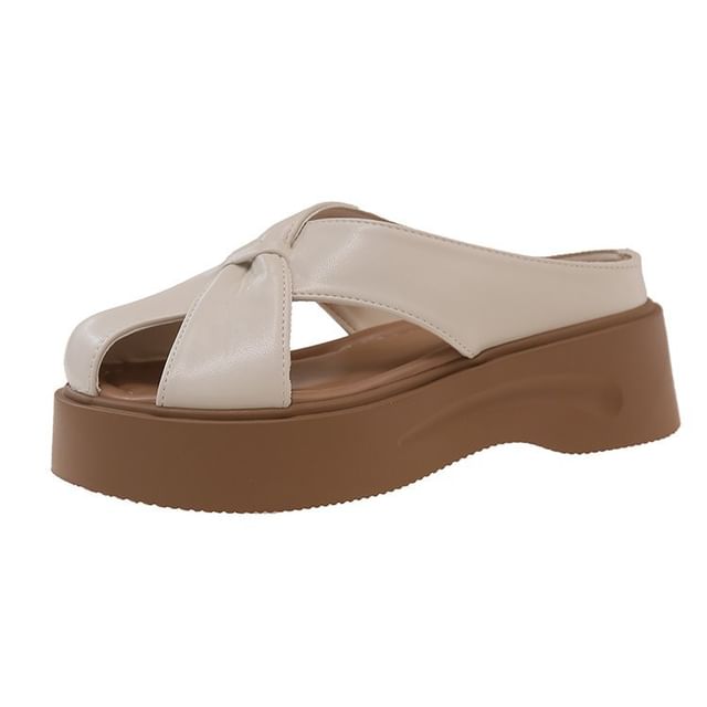 Plain Mules Cross Platform