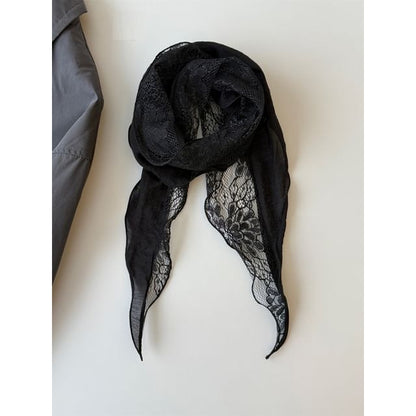 Lettuce Edge Lace Panel Scarf
