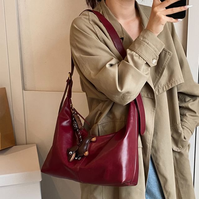 Plain Bag With Leather Charm Faux Crossbody