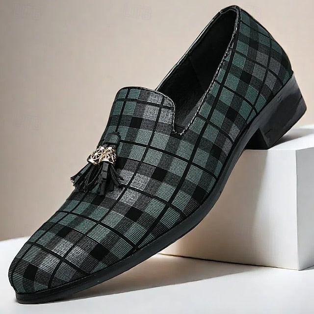 Men's Plaid Loafers with Tassel Decoration – Elegant
