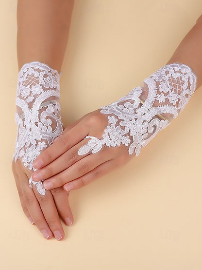 Fingerless White Elegant Bridal Gloves Vintage Lace – Wedding