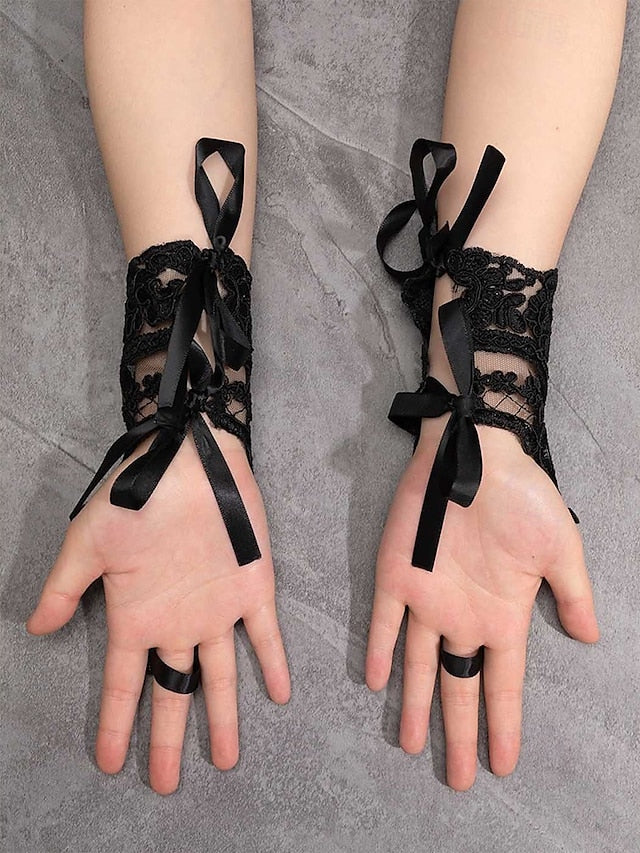 Fingerless White Elegant Bridal Gloves Vintage Lace – Wedding