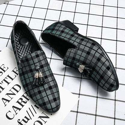 Men's Plaid Loafers with Tassel Decoration – Elegant