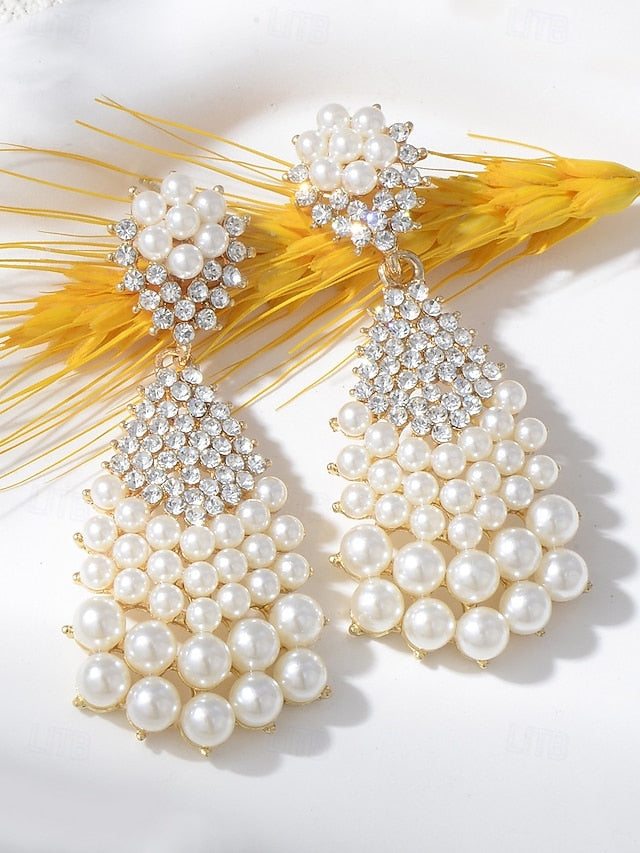 Vintage Pearl Drop and Rhinestone Earrings Faux – Elegant