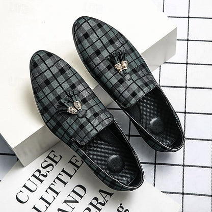 Men's Plaid Loafers with Tassel Decoration – Elegant
