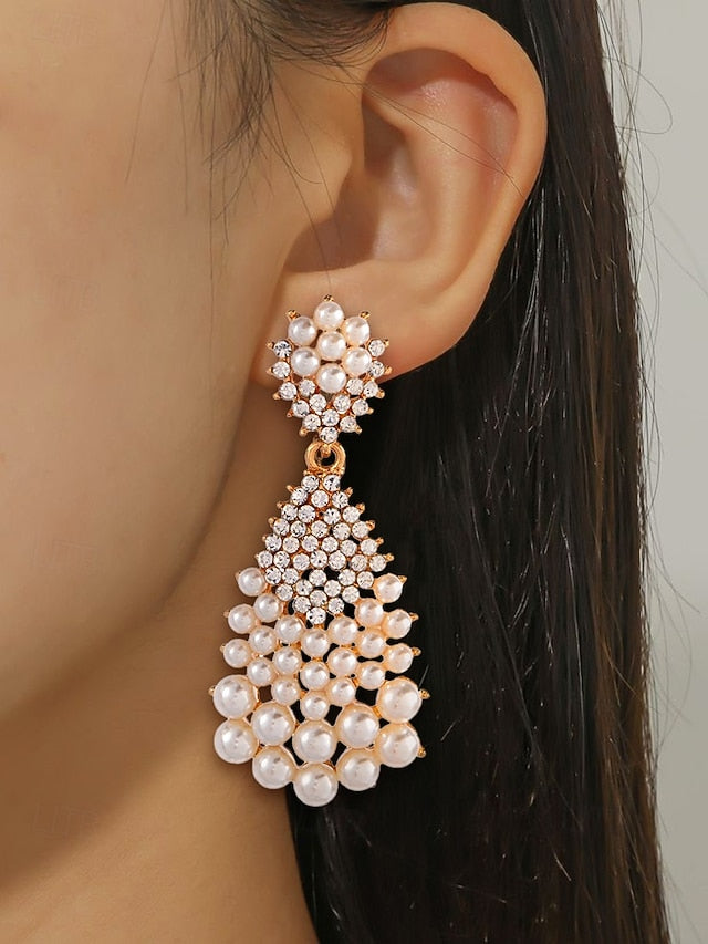 Vintage Pearl Drop and Rhinestone Earrings Faux – Elegant